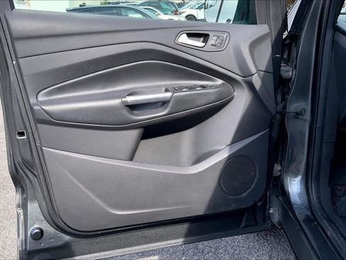 Used 2019 Ford Escape Titanium AWD/4WD image 22