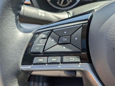 Used 2025 Nissan Altima 2.5 SL AWD/4WD image 23