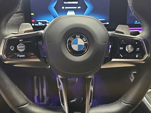 Used 2024 BMW 760i xDrive image 22