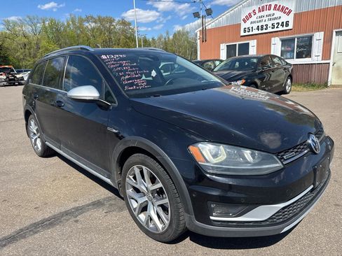 Used 2017 Volkswagen Golf Alltrack SEL AWD/4WD image 3
