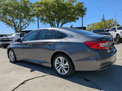 Used 2019 Honda Accord LX image 6