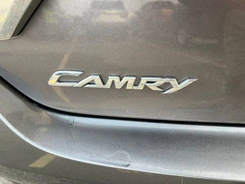 Used 2017 Toyota Camry XLE w/ Convenience Package FWD image 7