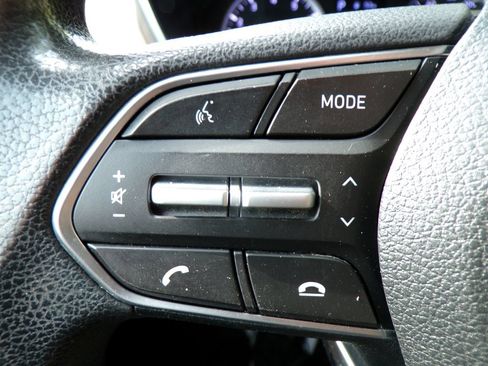 Used 2020 Hyundai Santa Fe SE AWD/4WD image 27