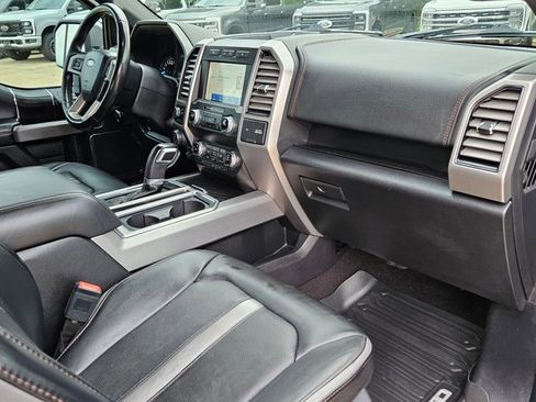 Used 2019 Ford F150 Platinum w/ Equipment Group 701A Luxury RWD image 23