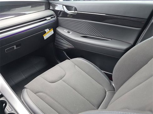 New 2025 Hyundai Palisade Calligraphy image 13