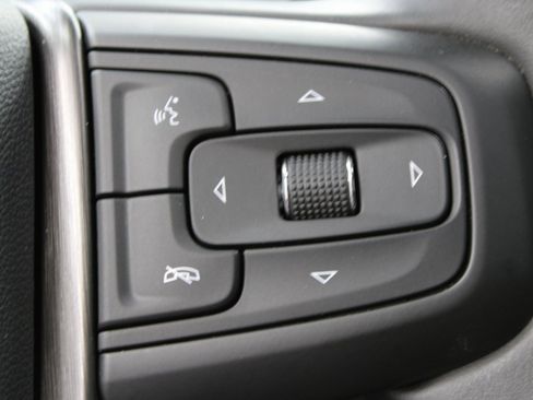 Used 2024 GMC Sierra 1500 AT4 image 65