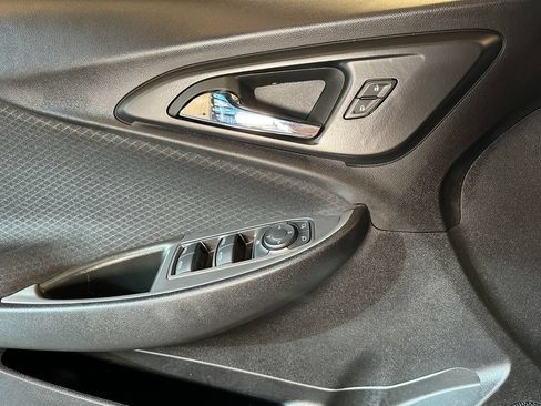 Used 2024 Chevrolet Malibu LS FWD image 19