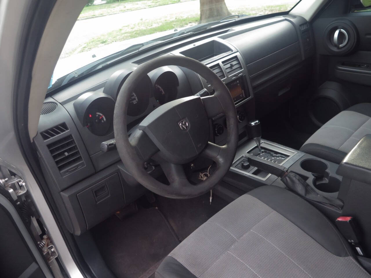 Used 2009 Dodge Nitro SE AWD/4WD image 18