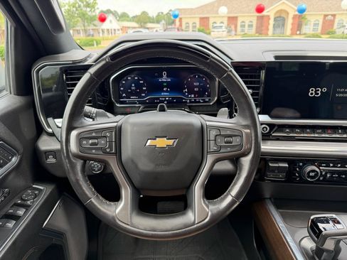 Used 2024 Chevrolet Silverado 1500 High Country AWD/4WD image 23
