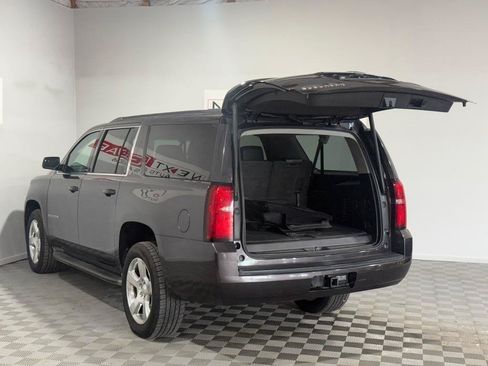Used 2016 Chevrolet Suburban LT AWD/4WD image 38