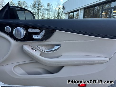 Used 2022 Mercedes-Benz C 300 Cabriolet image 18