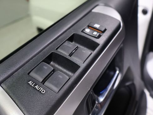 Used 2023 Toyota 4Runner Limited image 14