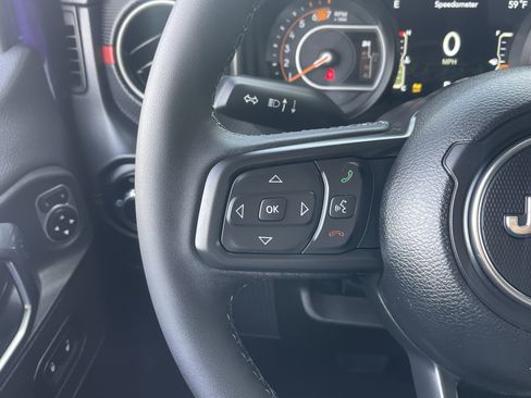 New 2026 Jeep Wrangler Unlimited Rubicon image 39