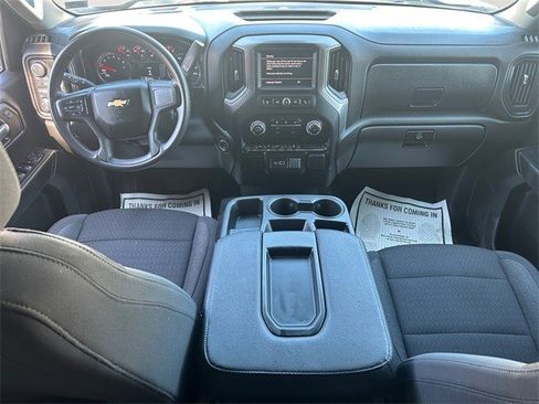 Certified 2024 Chevrolet Silverado 1500 Custom image 12