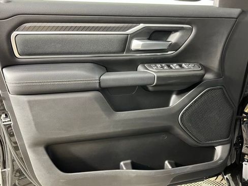 New 2026 RAM 1500 4x4 Crew Cab image 21