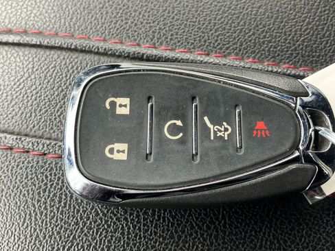 Used 2019 Chevrolet Blazer RS w/ Sun and Wheels Package image 31