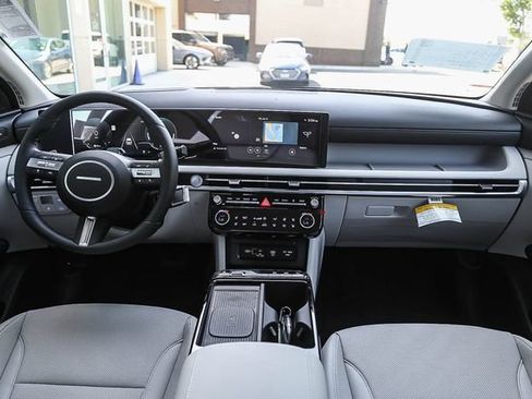 New 2026 Hyundai Tucson Limited AWD/4WD image 13