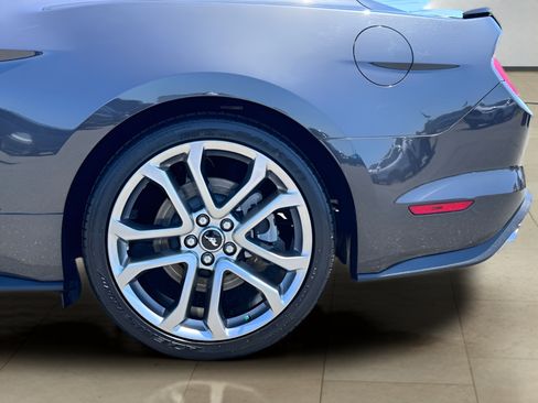 Used 2022 Ford Mustang GT Premium w/ Equipment Group 401A RWD image 37