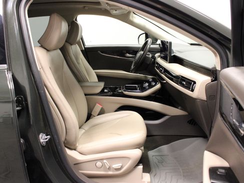 Used 2022 Lincoln Nautilus Reserve AWD/4WD image 15