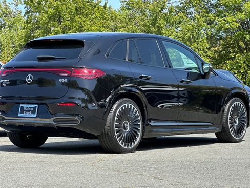 New 2025 Mercedes-Benz EQE AMG 4MATIC SUV image 3
