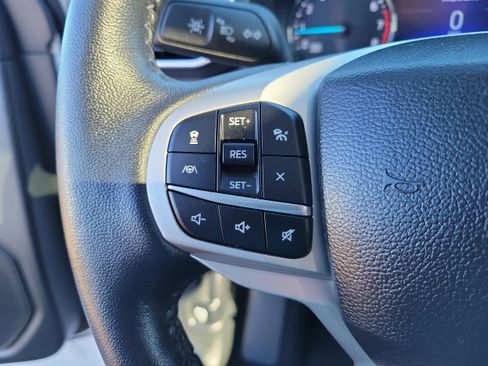 Used 2023 Ford Explorer XLT w/ Equipment Group 202A image 25