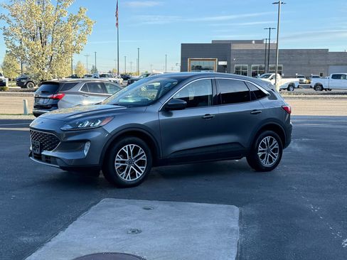 Used 2022 Ford Escape SEL image 5