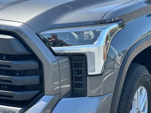 Used 2025 Toyota Tundra SR5 w/ SR5 Convenience Package AWD/4WD image 49