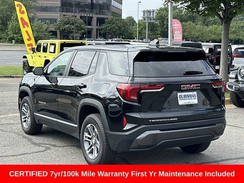 Used 2025 GMC Terrain Elevation AWD/4WD image 5