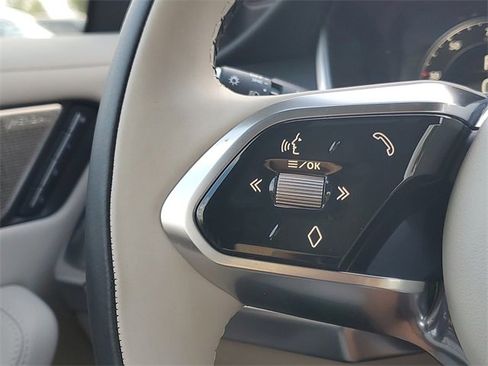 New 2024 Jaguar I-PACE R-Dynamic HSE image 28