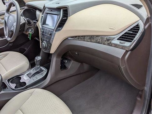 Used 2017 Hyundai Santa Fe Sport FWD image 19