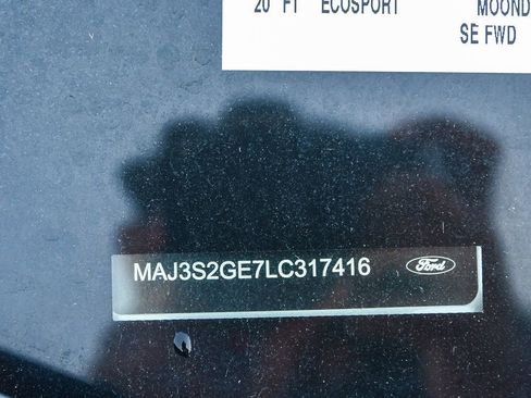 Used 2020 Ford EcoSport SE w/ SE Convenience Package image 32