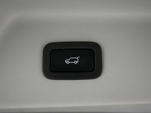 Used 2018 Land Rover Range Rover AWD/4WD image 37