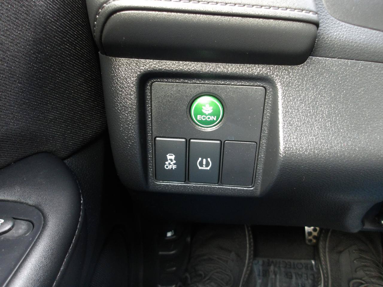 Used 2019 Honda HR-V Sport image 22