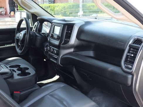 Used 2019 RAM 2500 Tradesman RWD image 42