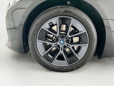 Used 2023 BMW i4 eDrive35 RWD image 29