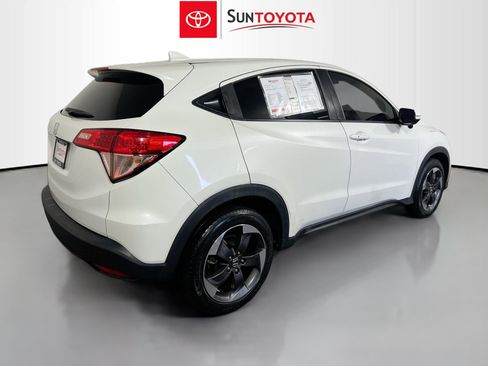 Used 2018 Honda HR-V EX image 4
