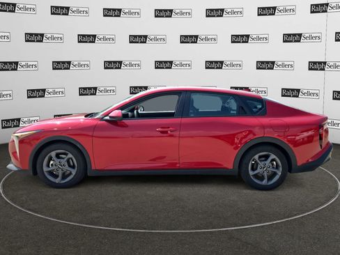 Used 2025 Kia K4 FWD image 3