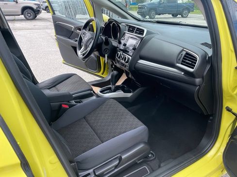 Used 2016 Honda Fit LX image 19