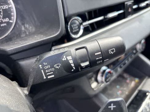 Used 2022 Mitsubishi Outlander SE FWD image 14