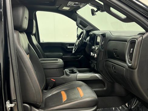 Used 2021 GMC Sierra 2500 AT4 w/ AT4 Premium Plus Package AWD/4WD image 37
