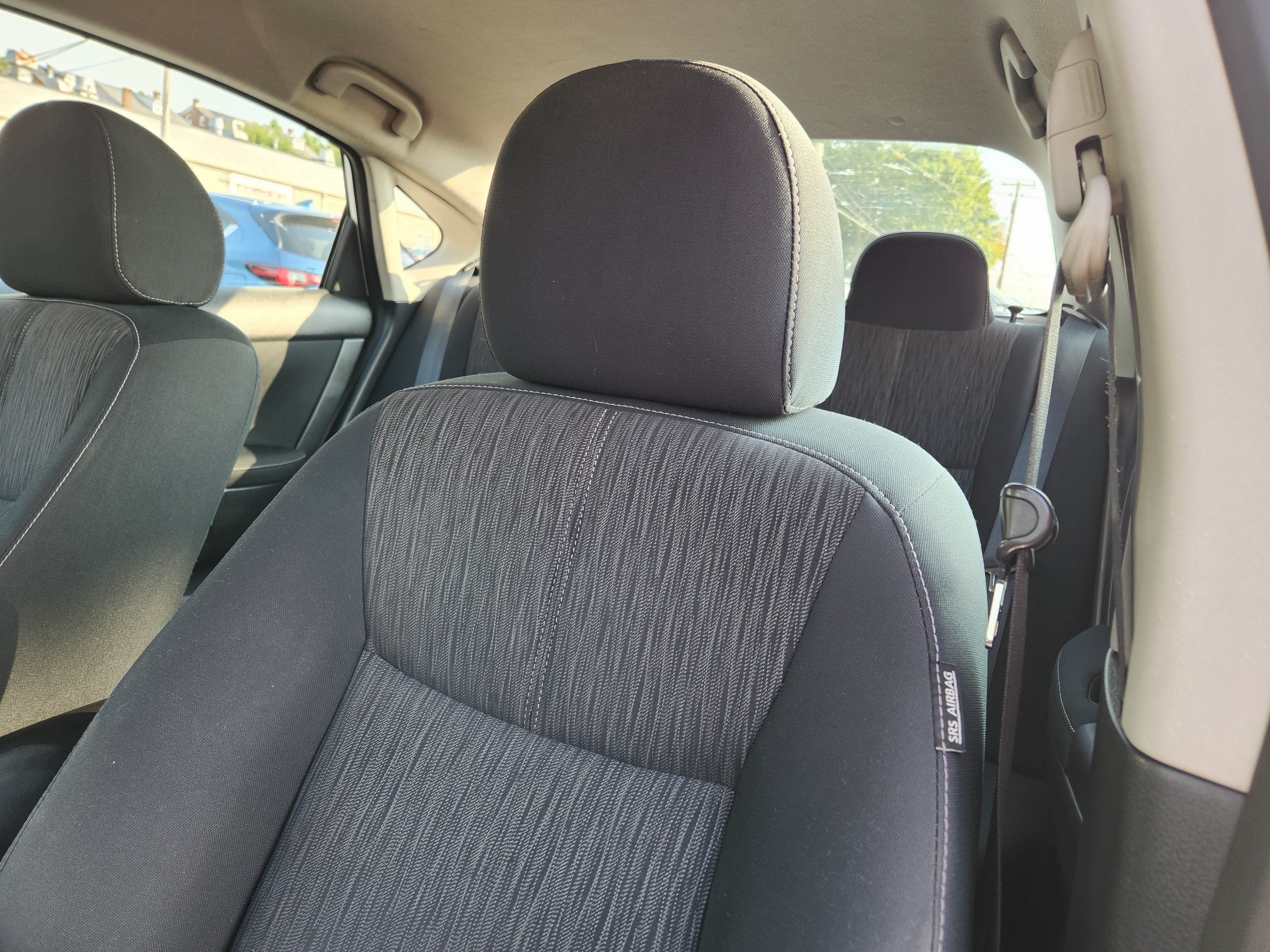 Used 2015 Nissan Sentra SV FWD image 11