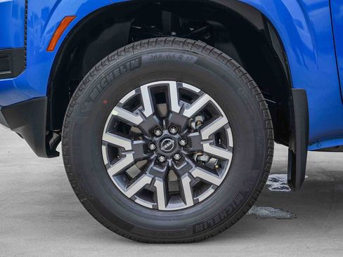 New 2026 Nissan Frontier SV w/ Tow Package AWD/4WD image 11