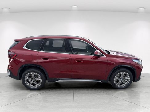 New 2026 BMW X1 xDrive28i w/ Technology Package AWD/4WD image 3