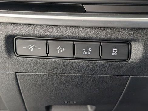 Used 2025 Kia Telluride S image 14