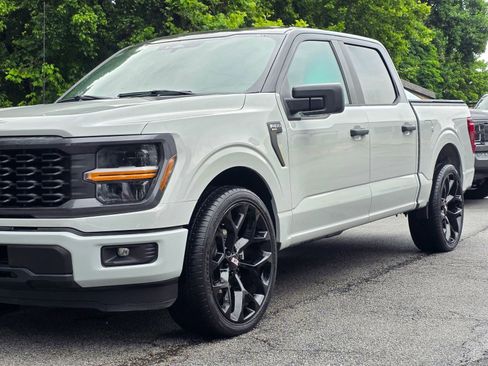 Used 2024 Ford F150 STX RWD image 3