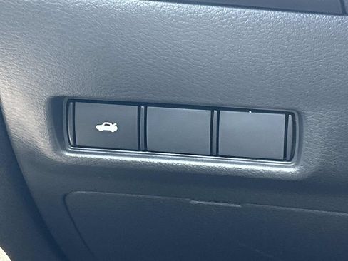 New 2026 Nissan Sentra SV w/ Floor Mat Package FWD image 29