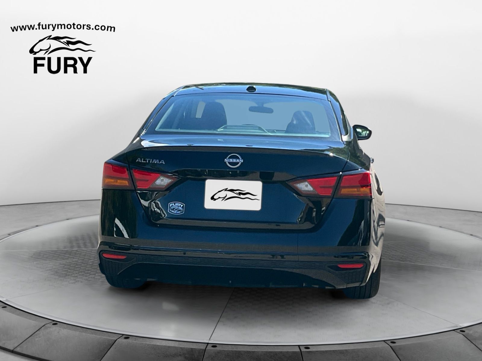 Used 2025 Nissan Altima 2.5 SV FWD image 5