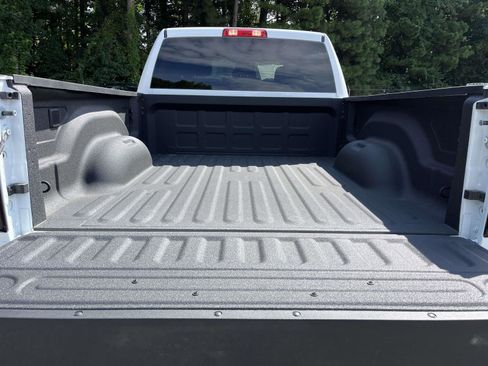 Used 2025 RAM 2500 Big Horn image 26