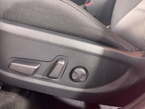 Used 2025 Kia Soul S FWD image 25