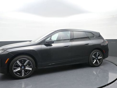 Used 2024 BMW iX xDrive50 w/ Convenience Package AWD/4WD image 4